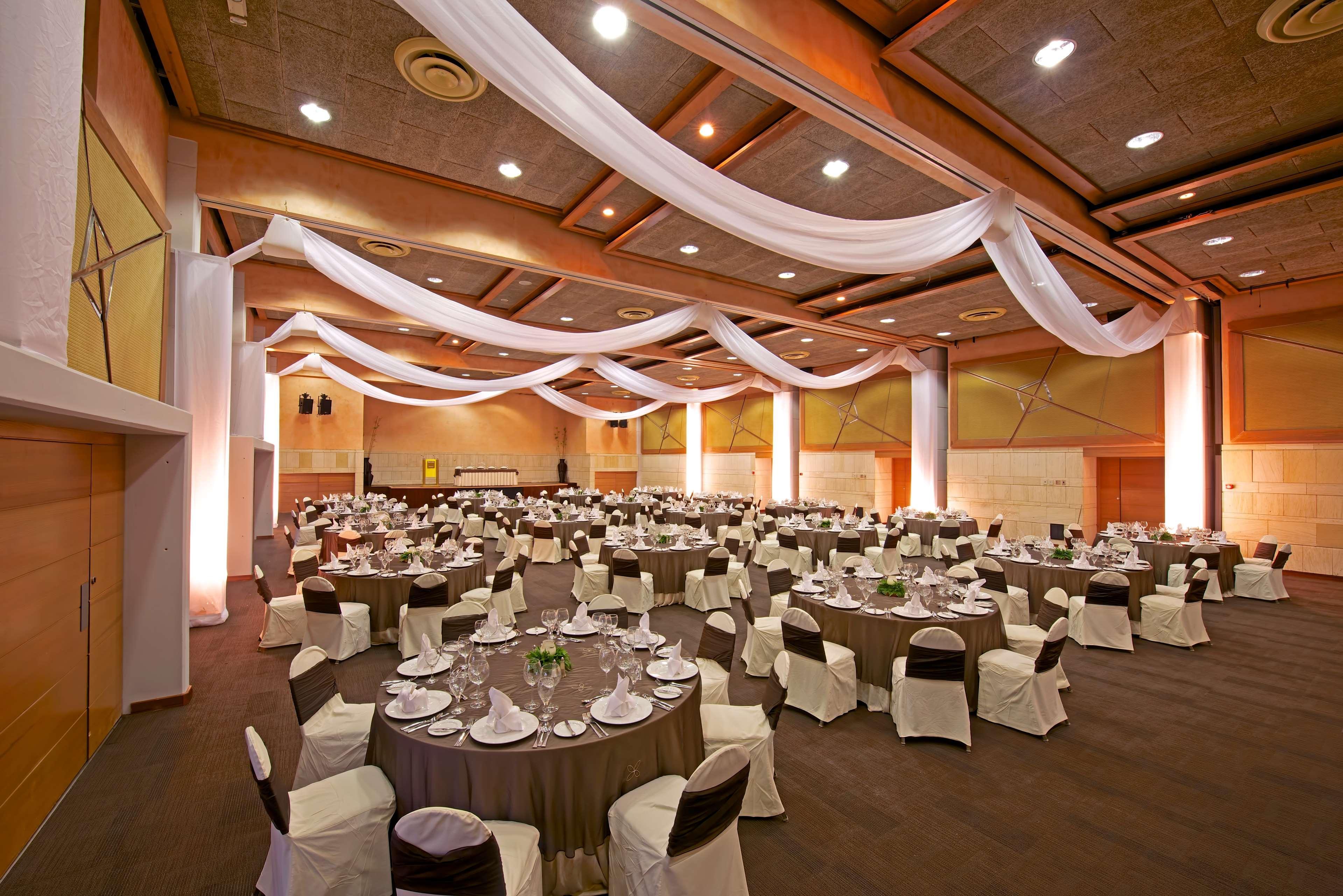 Barcelo Bavaro Beach (Adults Only) Punta Cana Eksteriør bilde The ballroom