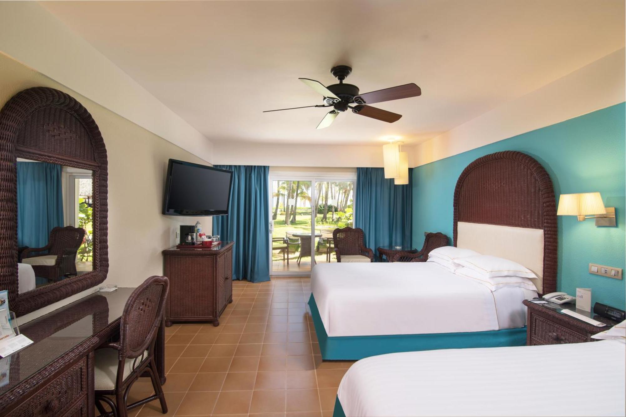 Barcelo Bavaro Beach (Adults Only) Punta Cana Eksteriør bilde Junior Suite