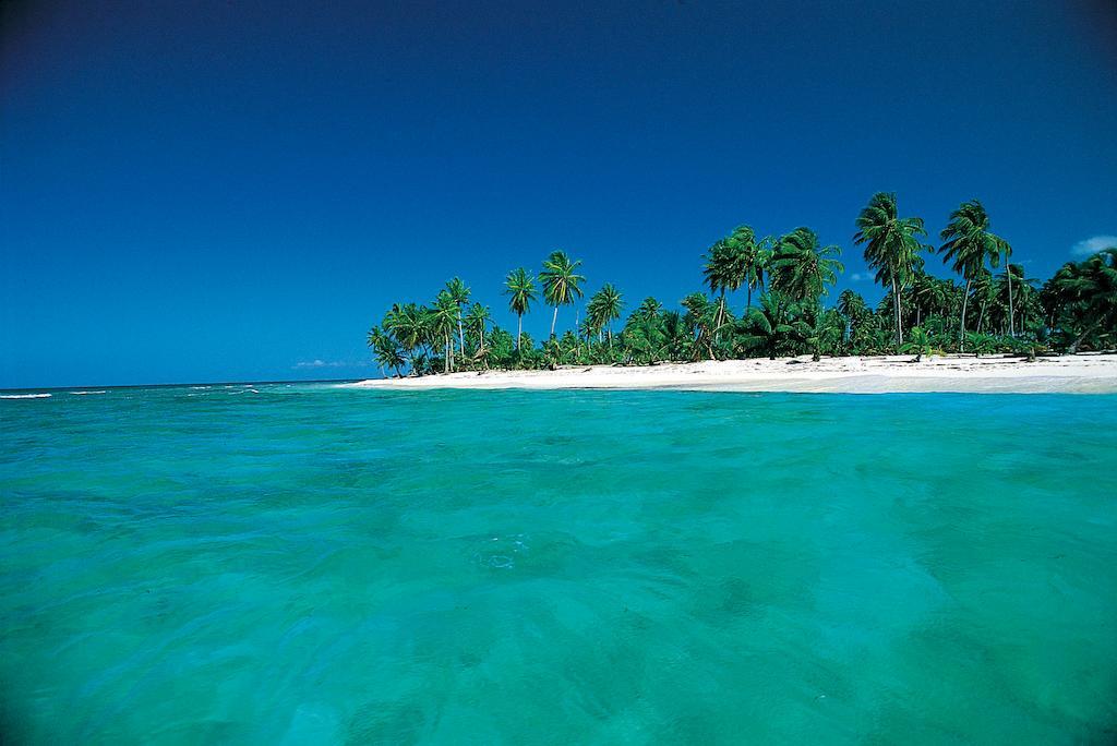 Barcelo Bavaro Beach (Adults Only) Punta Cana Eksteriør bilde Beach on the island of Funafuti